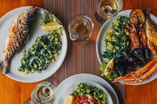 Seafood Dubrovnik Grilled fish Dalmatian cuisine Dubrovnik seafood table Konoba Pjatanca restaurant